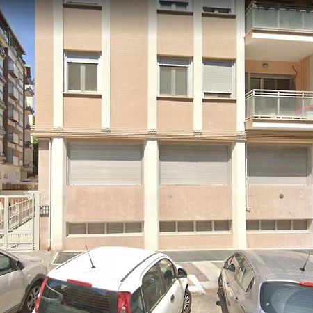 Happy Rome Casa Vacanze Εξωτερικό φωτογραφία