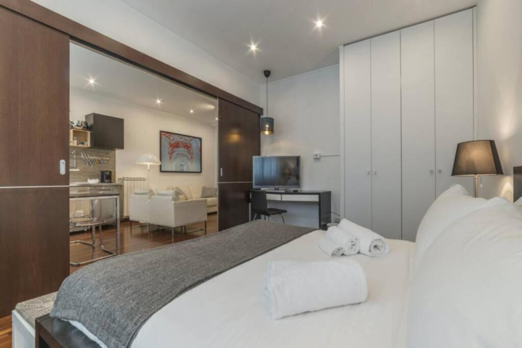 Happy Rome Casa Vacanze Εξωτερικό φωτογραφία