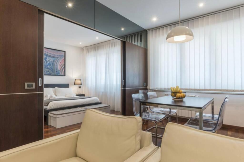Happy Rome Casa Vacanze Εξωτερικό φωτογραφία